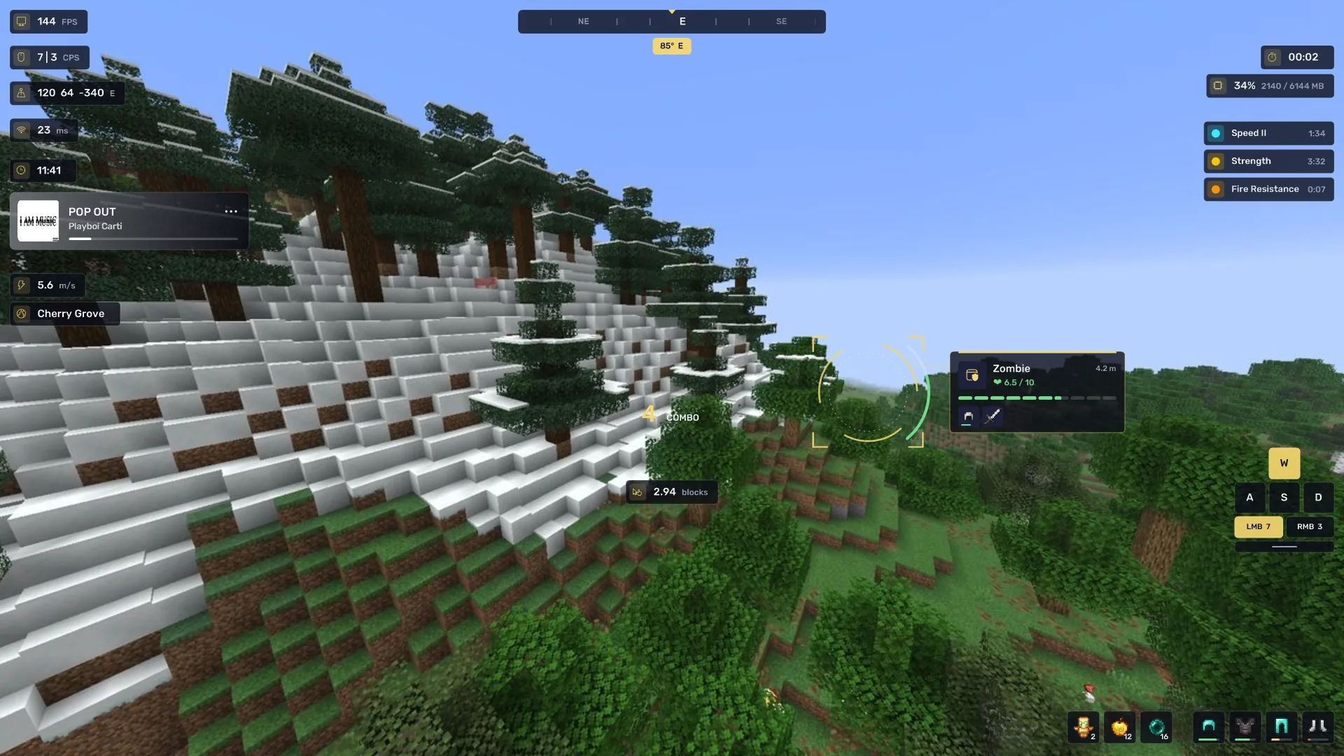 The LunarSMP client HUD in game